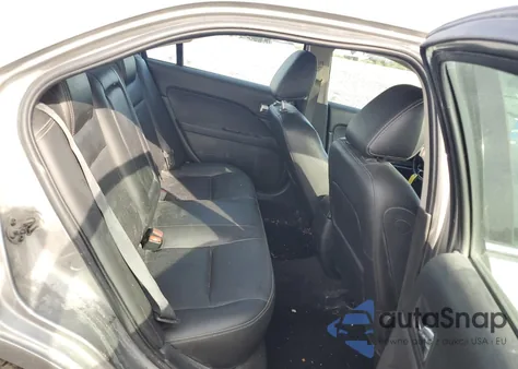 2009 Mercury Milan Premier из США, поврежденный, VIN 3MEHM08189R634043